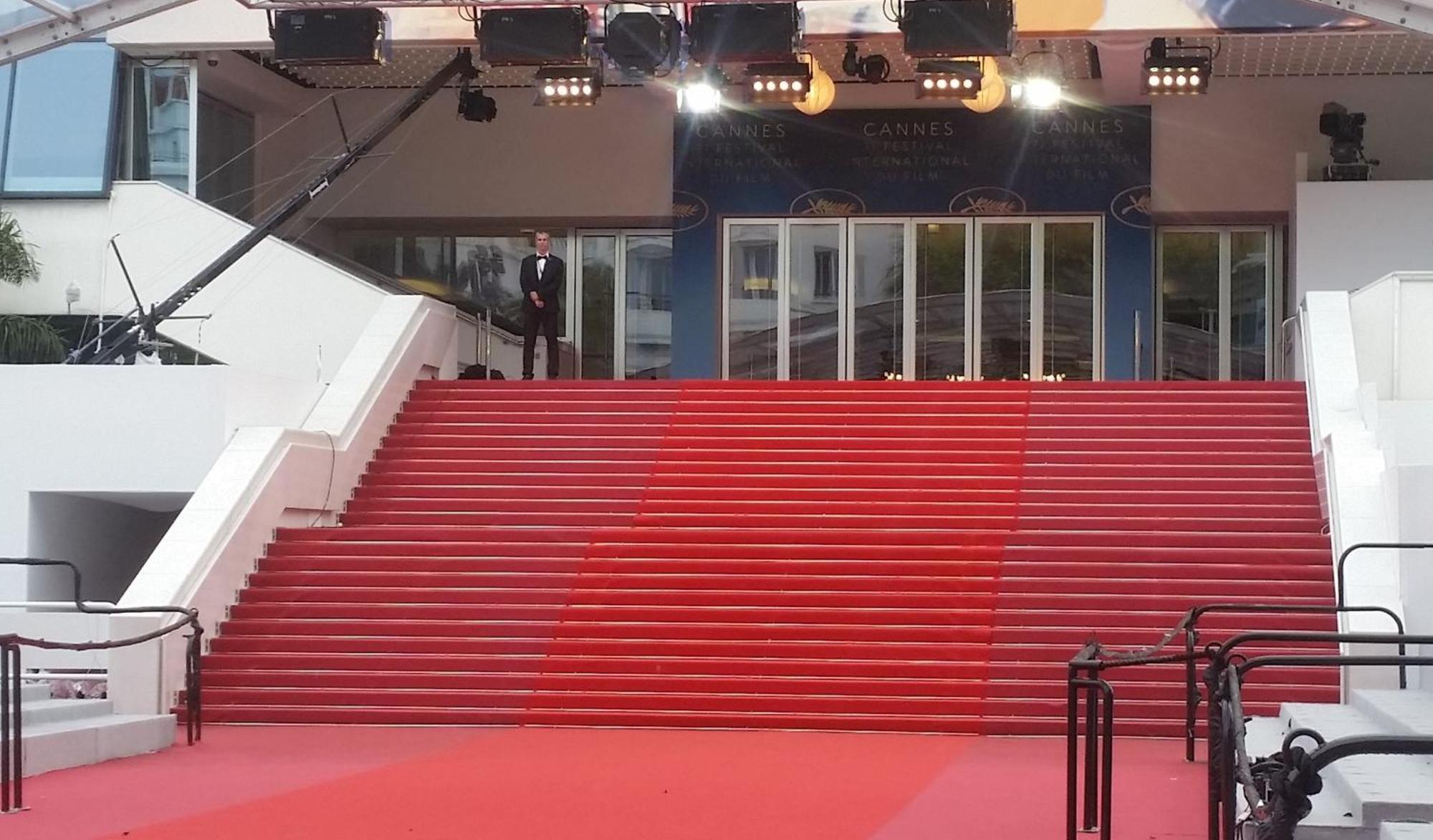 Sea View La Palme D'azur Steps Away From The And Perfect For Holidays & Business Trips Cannes