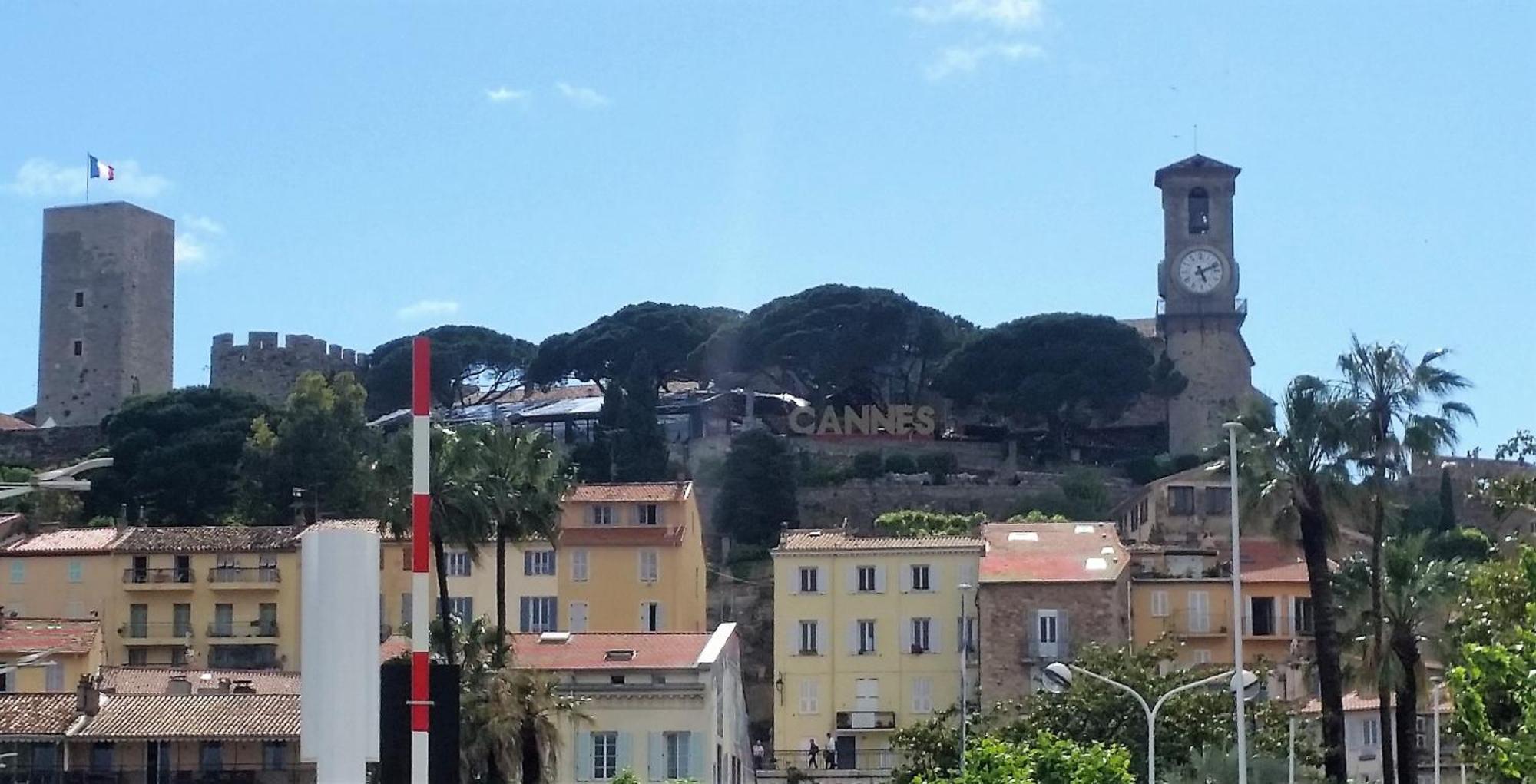 Sea View La Palme D'azur Steps Away From The And Perfect For Holidays & Business Trips *